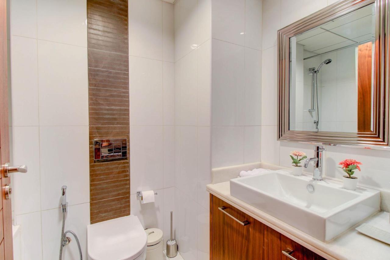 Durrani Homes - Luxurious Studio Near Dubai Mall With Pool View Ngoại thất bức ảnh
